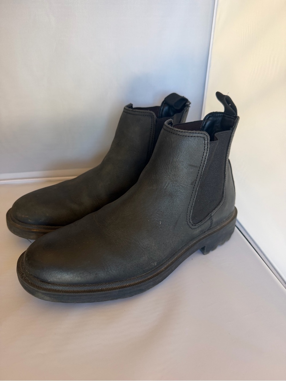Men's Chelsea Ankle Boots in Black